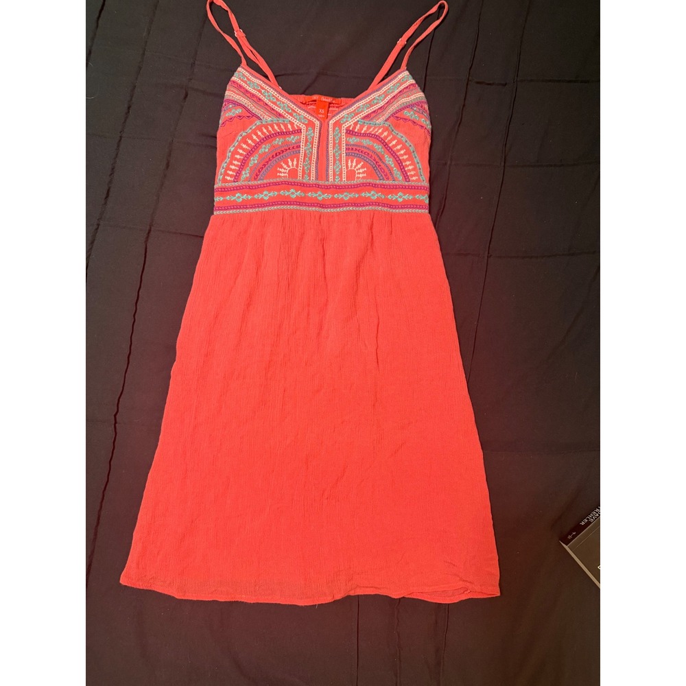 Chelsea & Violet Coral Embroidered Boho Sundress Womens XS Smocked Back Mini